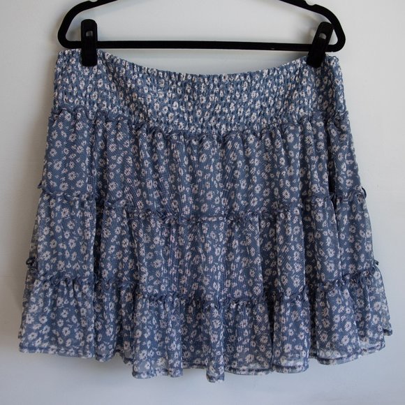 American Eagle Dresses & Skirts - American Eagle blue tiered floral skirt-XXL